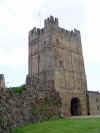 RichmondCastle.JPG (674999 bytes)